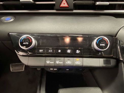 Certified 2025 Hyundai Elantra Blue image 20