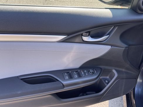 Used 2018 Honda Civic EX-T image 18