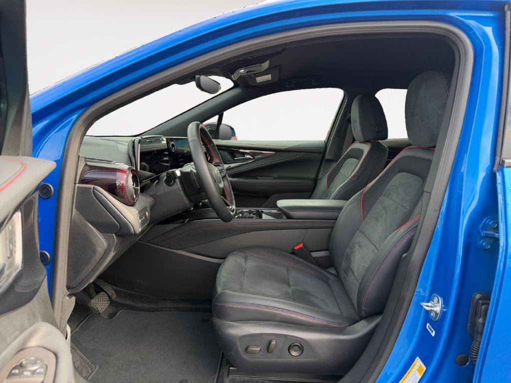 Used 2024 Chevrolet Blazer EV RS AWD/4WD image 7