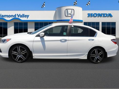 Used 2016 Honda Accord Sport image 9