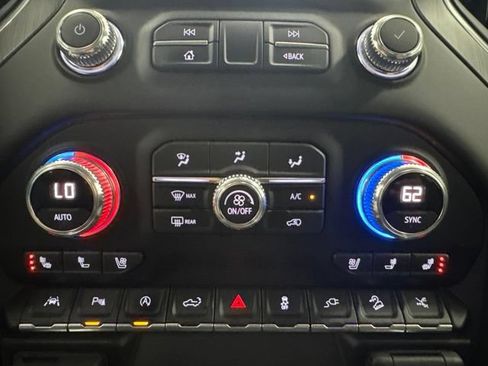 Used 2021 GMC Sierra 1500 Denali w/ Denali Ultimate Package AWD/4WD image 21