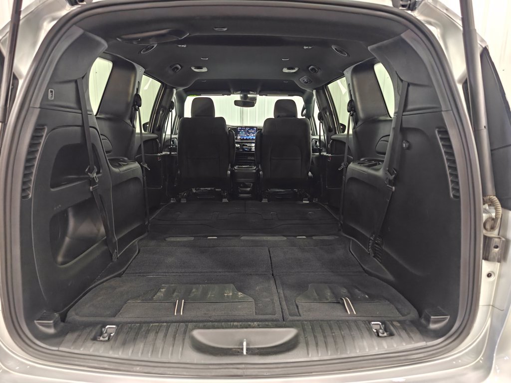 Used 2023 Chrysler Pacifica Touring FWD image 31