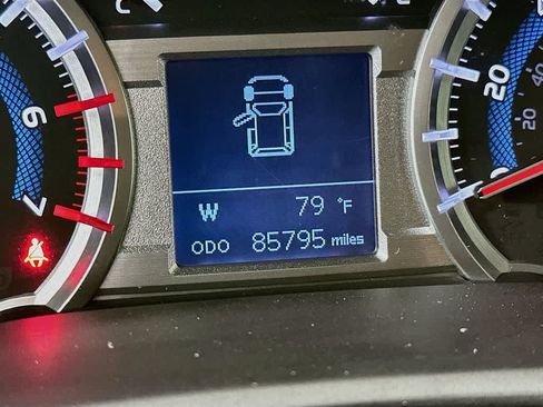 Used 2018 Toyota 4Runner SR5 RWD image 20