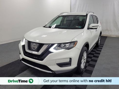 Used 2017 Nissan Rogue SV w/ SV Premium Package FWD image 1