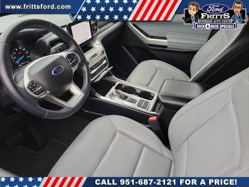 Certified 2021 Ford Explorer XLT w/ Equipment Group 202A RWD image 4