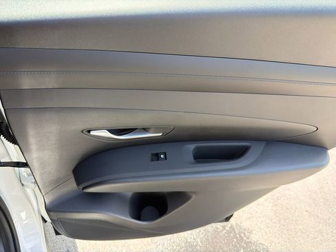 New 2026 Hyundai Tucson SEL Plus FWD image 17