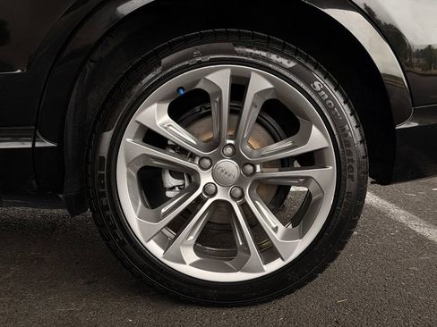 Used 2015 Audi Q3 2.0T Prestige w/ Prestige Package AWD/4WD image 68