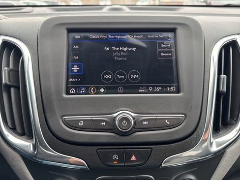 Certified 2023 Chevrolet Equinox LT w/ Driver Convenience Package image 29