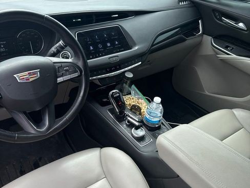 Certified 2023 Cadillac XT4 Premium Luxury FWD image 6
