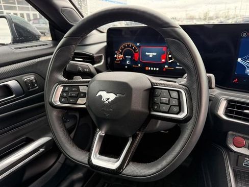 Used 2024 Ford Mustang GT Premium image 13