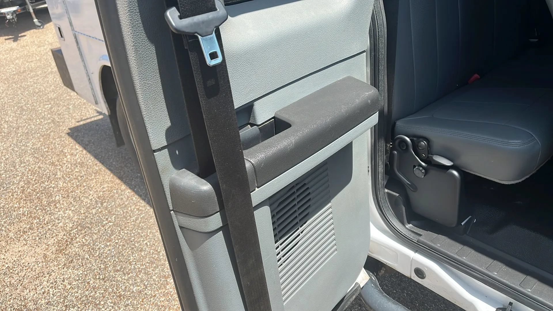 Used 2015 Ford F250 XL w/ Power Equipment Group RWD image 14
