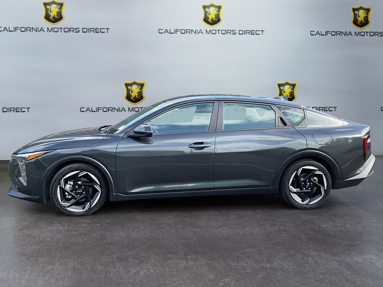 Used 2025 Kia K4 EX FWD image 8