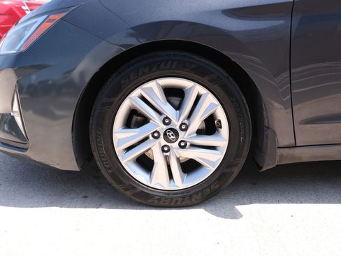 Used 2020 Hyundai Elantra SEL w/ Cargo Package (C1) FWD image 16