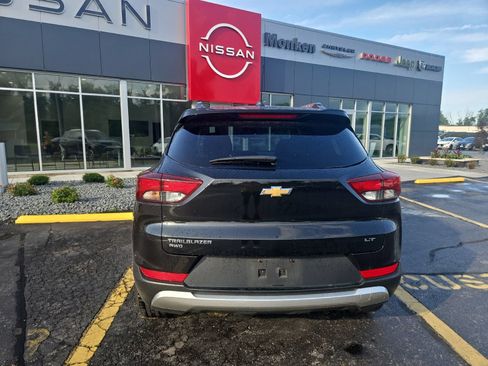 Used 2025 Chevrolet TrailBlazer LT AWD/4WD image 5