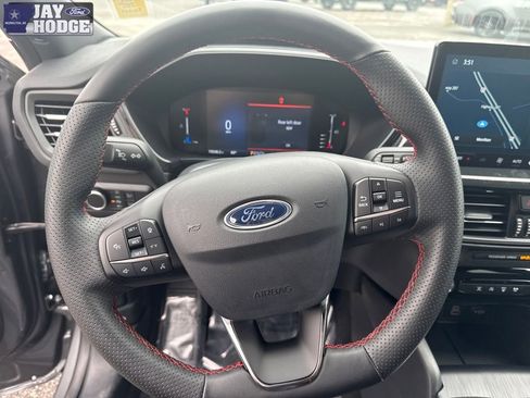 Used 2024 Ford Escape ST-Line w/ Tech Pack #1 image 16