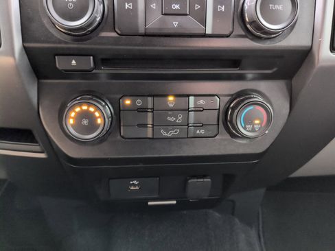 Used 2018 Ford F150 XLT image 25