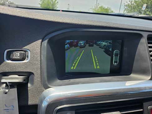 Used 2016 Volvo S60 T5 Premier w/ Convenience Package image 11