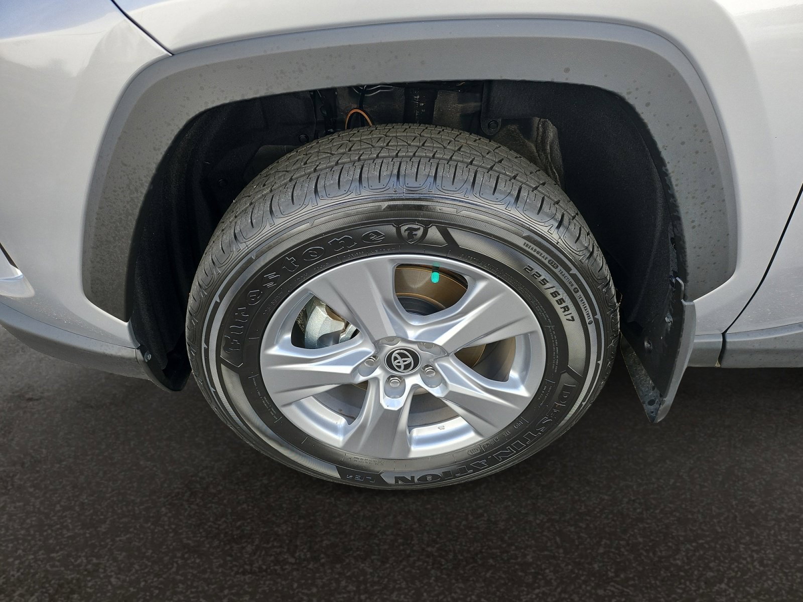 Used 2025 Toyota RAV4 XLE w/ Convenience Package AWD/4WD image 40