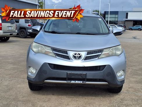 Used 2013 Toyota RAV4 XLE FWD image 7