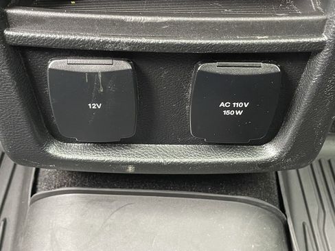 Used 2020 Ford Edge ST w/ Cold Weather Package image 25