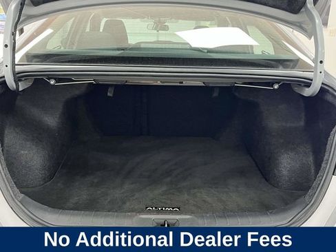 Used 2024 Nissan Altima 2.5 SV FWD image 20