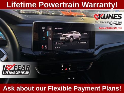 Used 2025 Volkswagen Atlas Cross Sport SE image 16