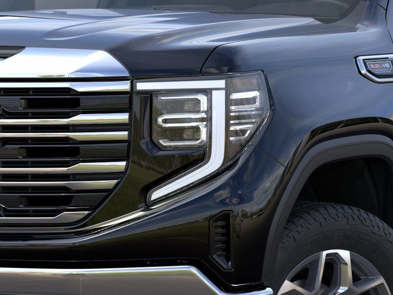 Used 2026 GMC Sierra 1500 SLT w/ SLT Convenience Package AWD/4WD image 10