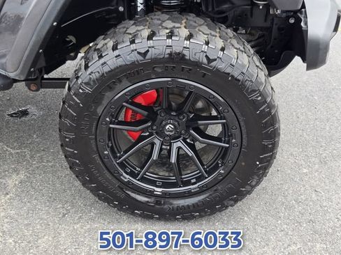 Used 2022 Jeep Gladiator Sport AWD/4WD image 23
