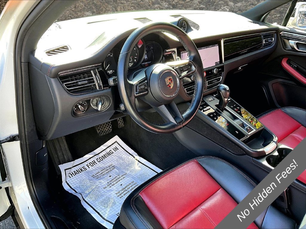 Used 2023 Porsche Macan Turbo AWD/4WD image 11