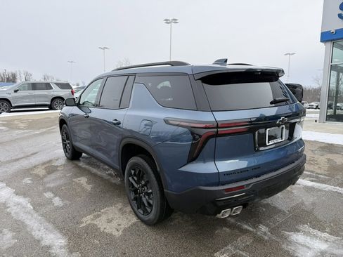 New 2026 Chevrolet Traverse LT w/ Midnight/Sport Edition image 3