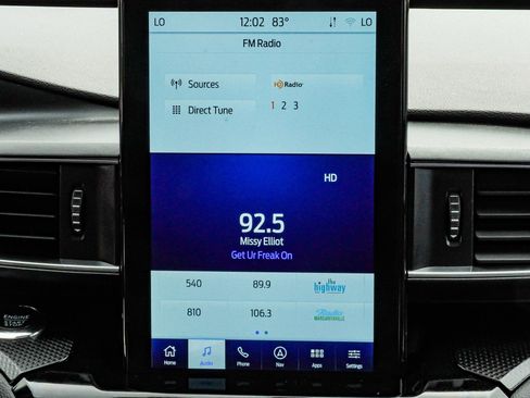 Used 2024 Ford Explorer ST w/ Equipment Group 401A AWD/4WD image 40