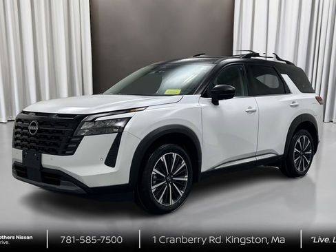 New 2026 Nissan Pathfinder Platinum w/ Cargo Package image 1