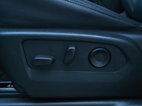 Used 2024 Chevrolet Tahoe LT image 24