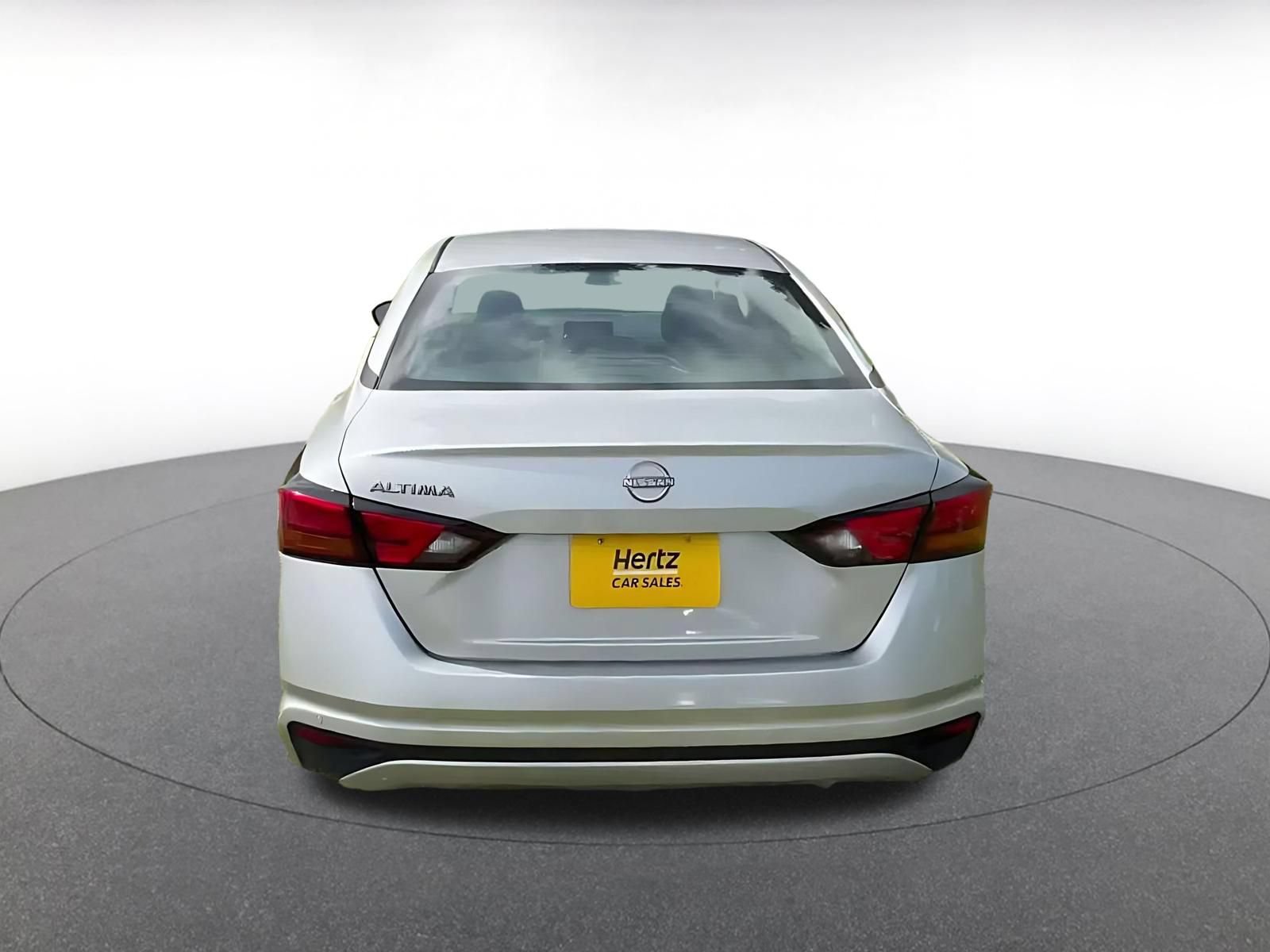 Used 2024 Nissan Altima 2.5 S FWD image 12