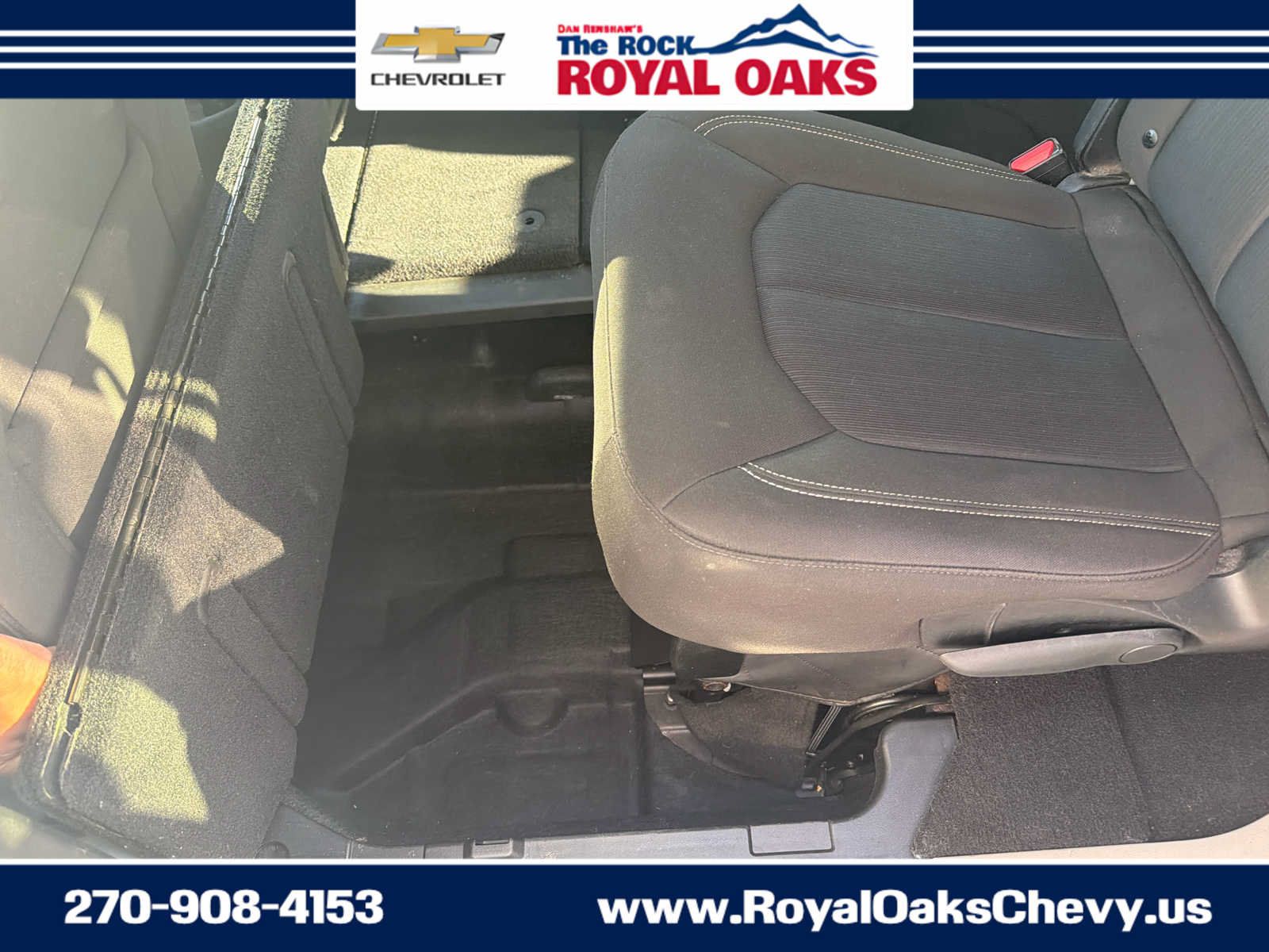 Used 2023 Chrysler Voyager LX FWD image 26