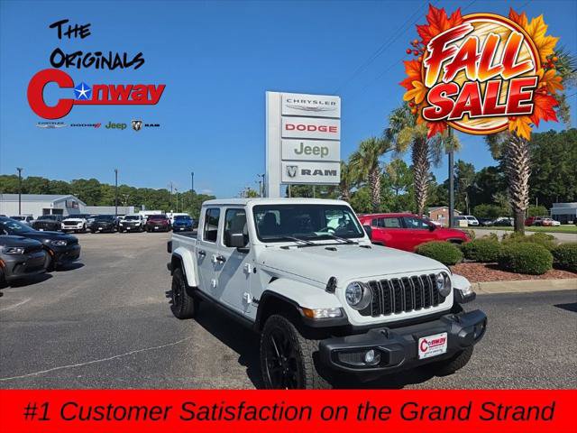 Certified 2025 Jeep Gladiator Sport AWD/4WD image 1