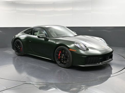 New 2026 Porsche 911 Carrera GTS image 10
