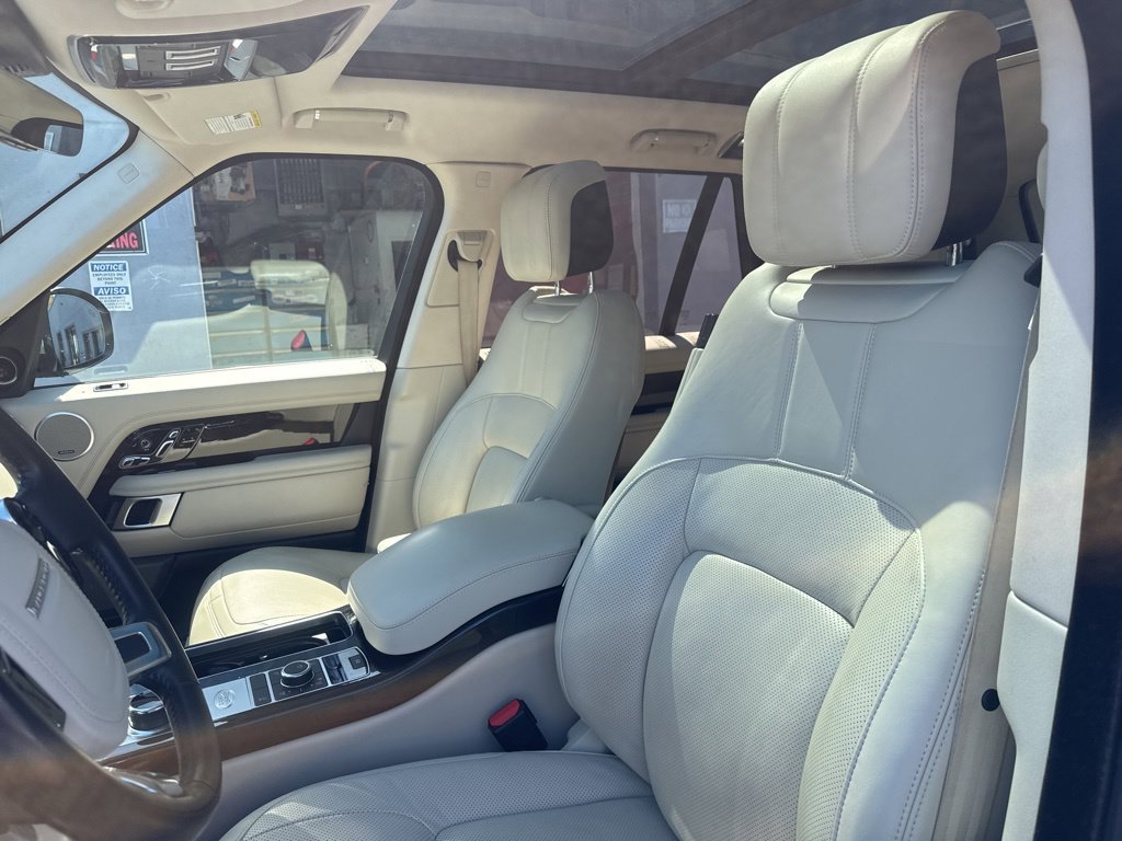Used 2020 Land Rover Range Rover HSE AWD/4WD image 44