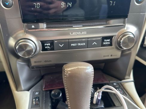 Used 2015 Lexus GX 460 w/ Premium Package AWD/4WD image 22