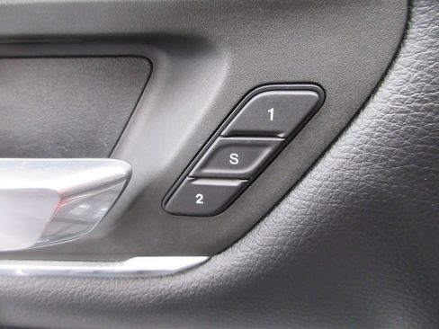 Used 2021 RAM 1500 Laramie image 26