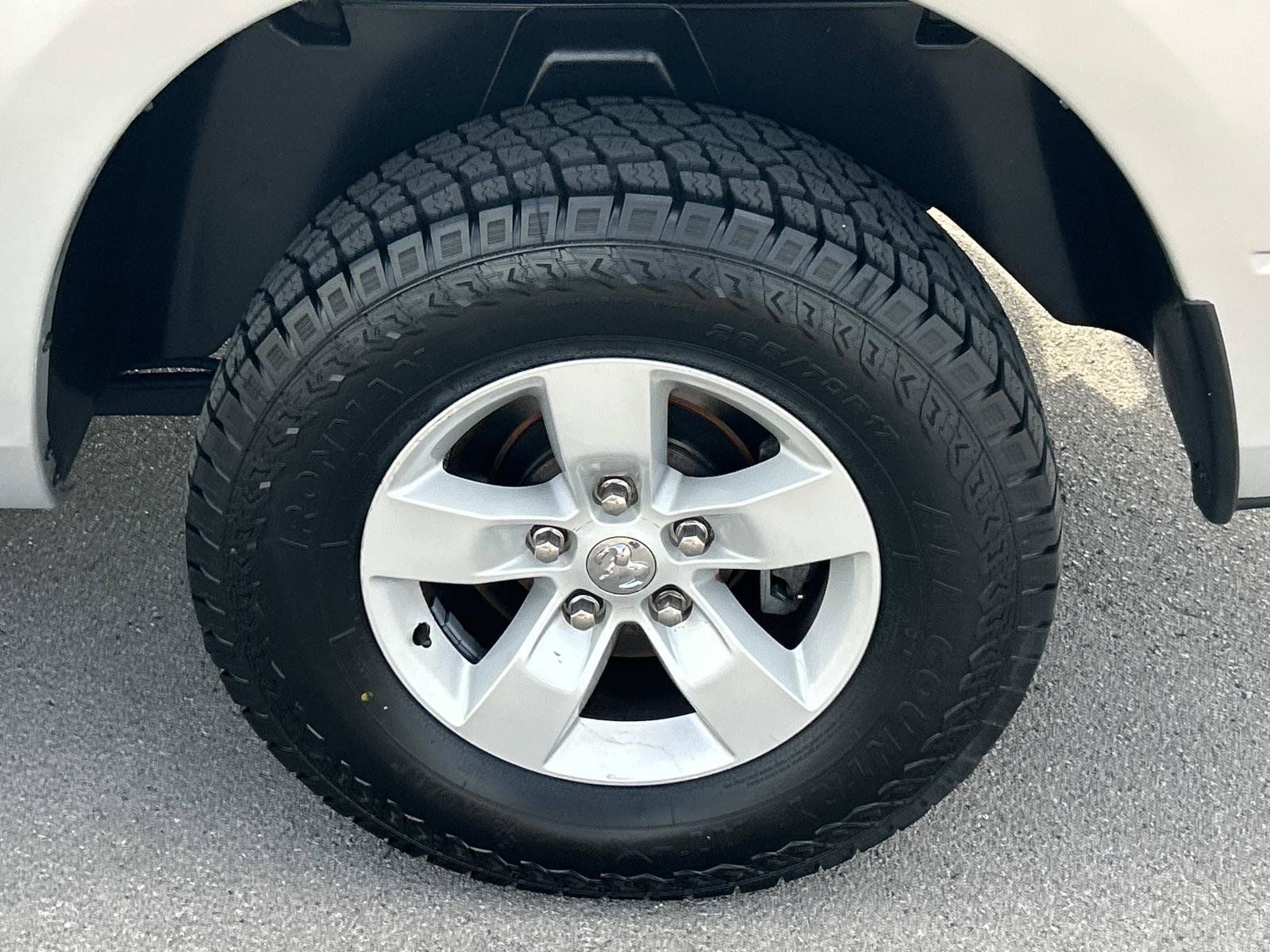 Used 2018 RAM 1500 Tradesman w/ Popular Equipment Group RWD image 17