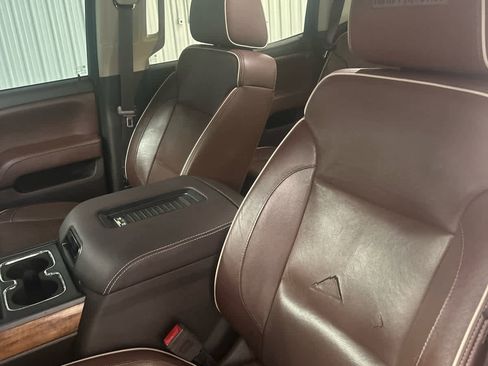 Used 2016 Chevrolet Silverado 1500 High Country w/ High Country Premium Package image 14