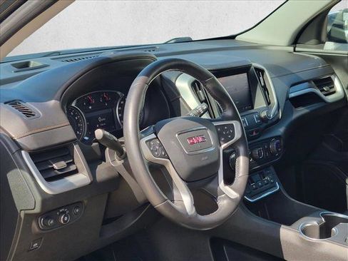 Used 2020 GMC Terrain SLT w/ Preferred Package FWD image 10