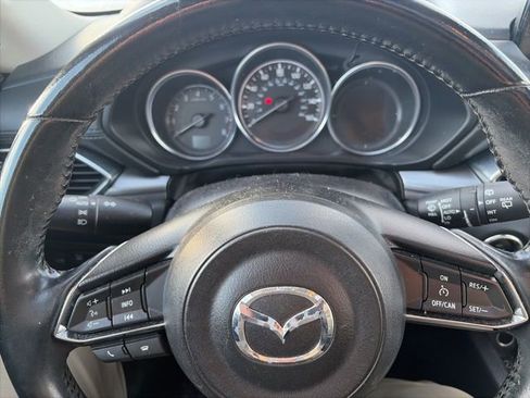 Used 2017 MAZDA CX-5 Touring w/ Preferred Equipment Package image 6
