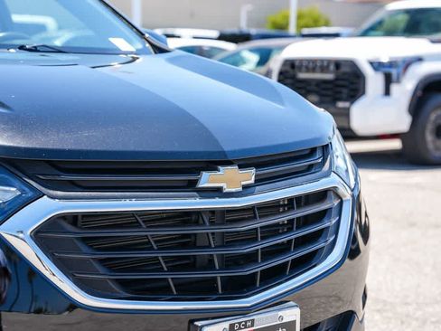 Used 2021 Chevrolet Equinox LT w/ Driver Convenience Package FWD image 5