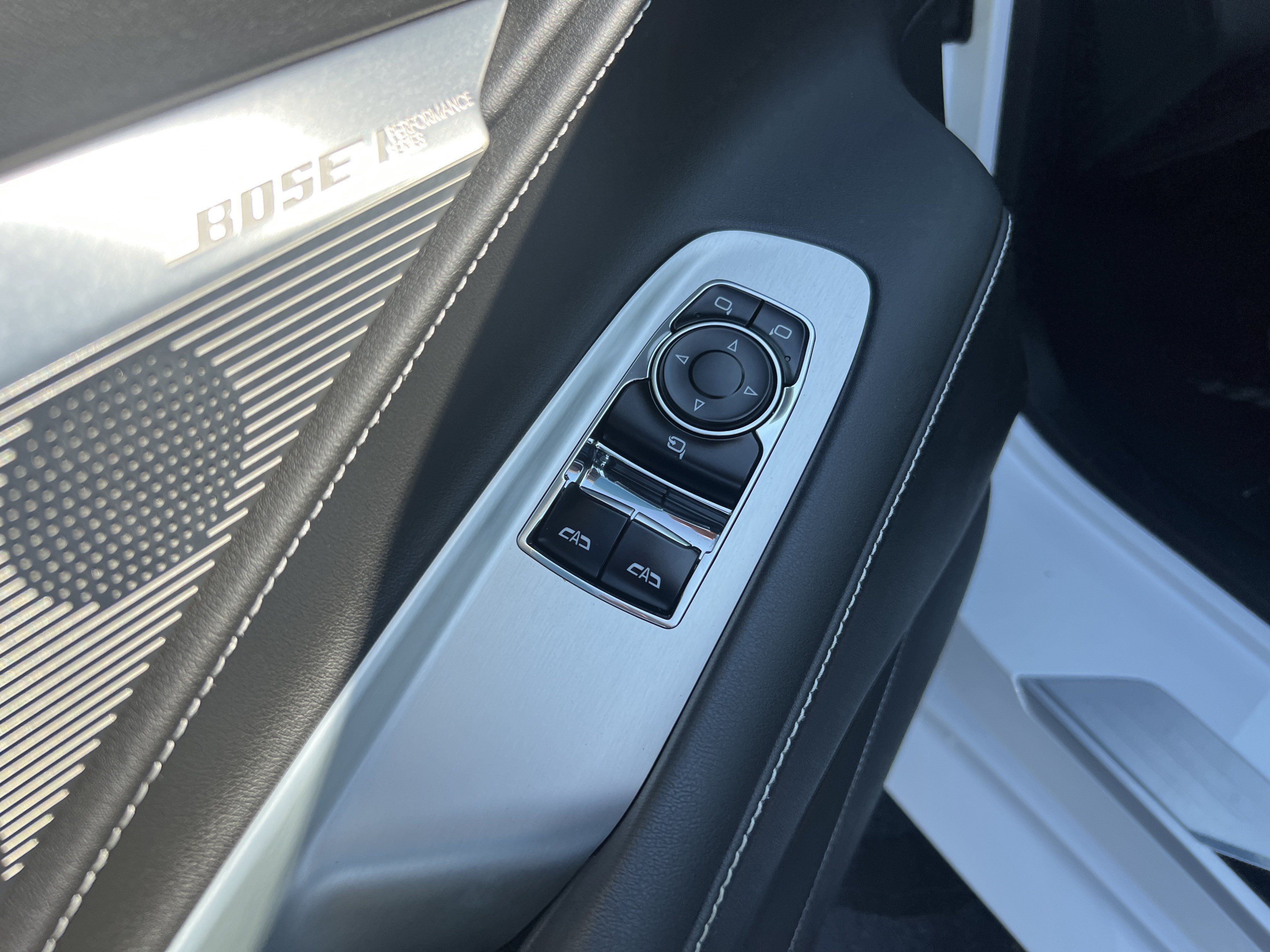 Used 2026 Chevrolet Corvette Stingray Preferred Cpe w/ Z51 Performance Package RWD image 34
