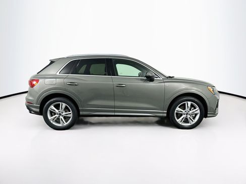 Used 2022 Audi Q3 2.0T Premium w/ Convenience Package AWD/4WD image 10