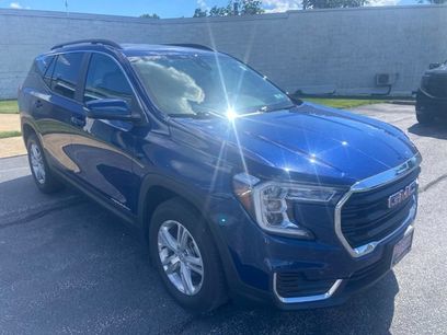 Used 2023 GMC Terrain SLE w/ Driver Convenience Package