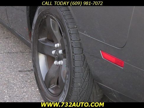 Used 2009 Dodge Challenger R/T image 23