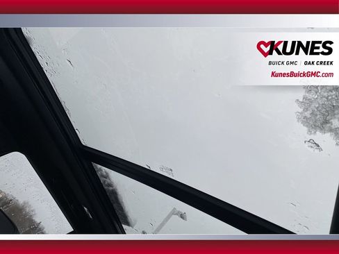 Used 2023 GMC Yukon Denali image 22